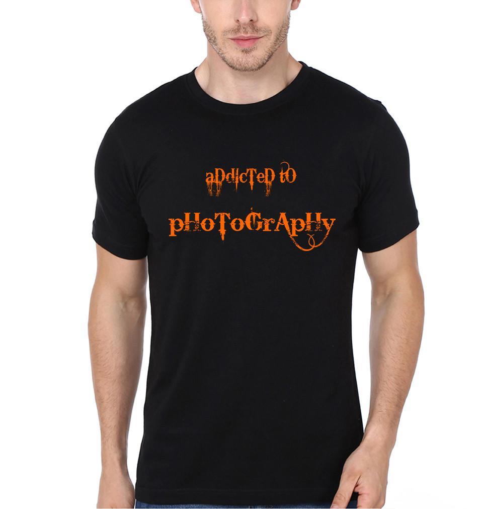FunkyTradition Black Round Neck Addicted To Photography Men Half Sleeves T-Shirt