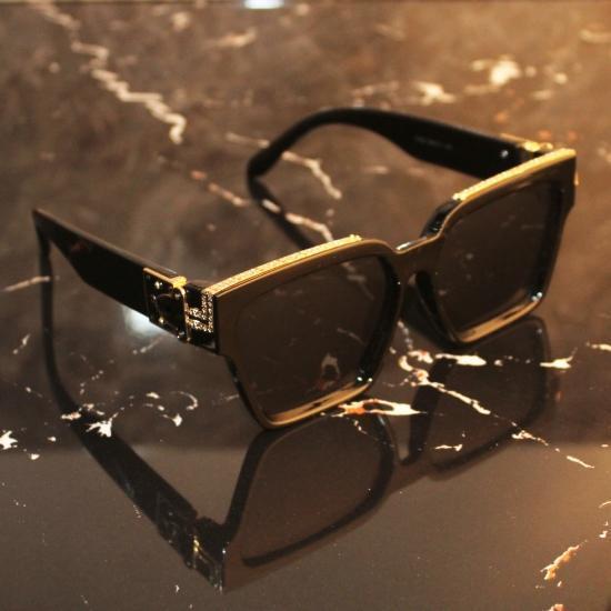 Stylish Astroiner Black Wayfarer Sunglasses-FashionRazor Premium FashionRazor