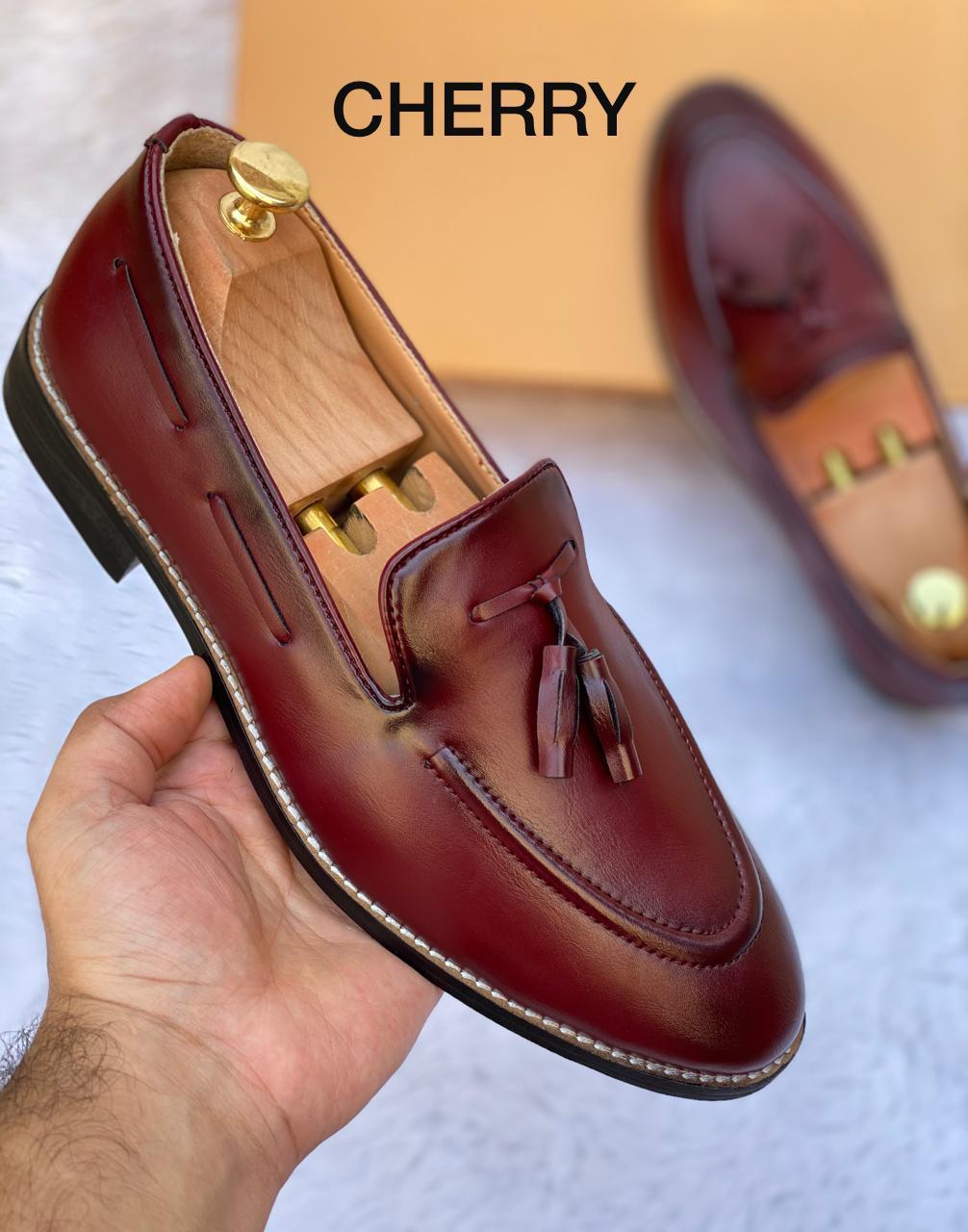Classic Cool Design Patent Slipons With Tassels For Men-FunkyTradition - FunkyTradition