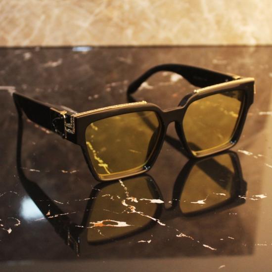 Stylish Astroiner Yellow Wayfarer Sunglasses-FashionRazor Premium FashionRazor
